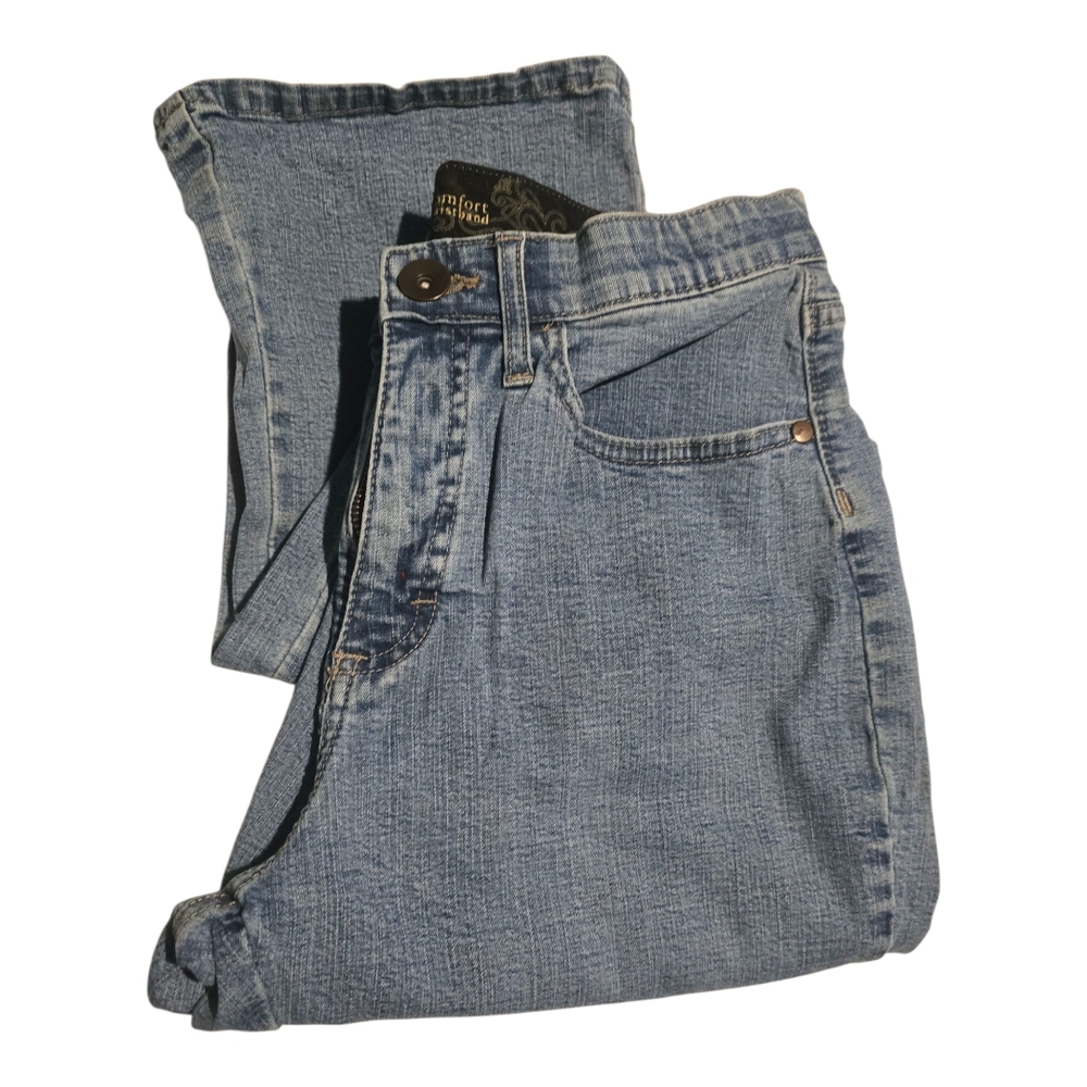 Lee Women's Classic Blue Denim Jeans